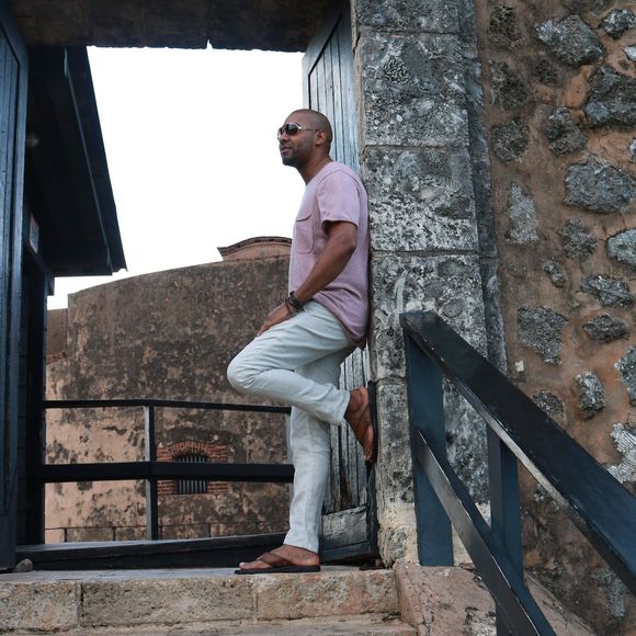 Meet your Posher, Peter - Picture 1 of 1